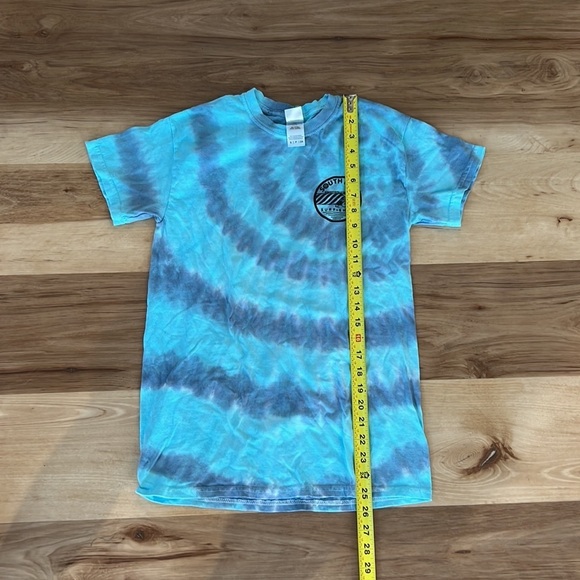 Gorgeous tie-dye T-shirt, from South End Surf Shop in NC - Picture 4 of 6